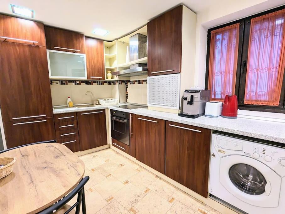 Maisonette Balcesco Brasov Luaran gambar